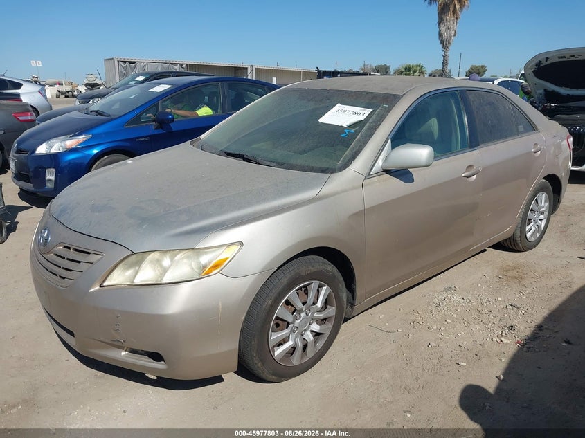 2007 Toyota Camry, Normal Wear & Tear, IAAI, VIN 4T1BE46K47U018865 — photo 2