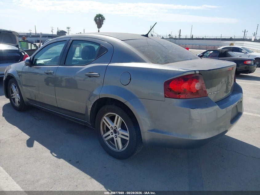 2012 DODGE AVENGER auction photo 3