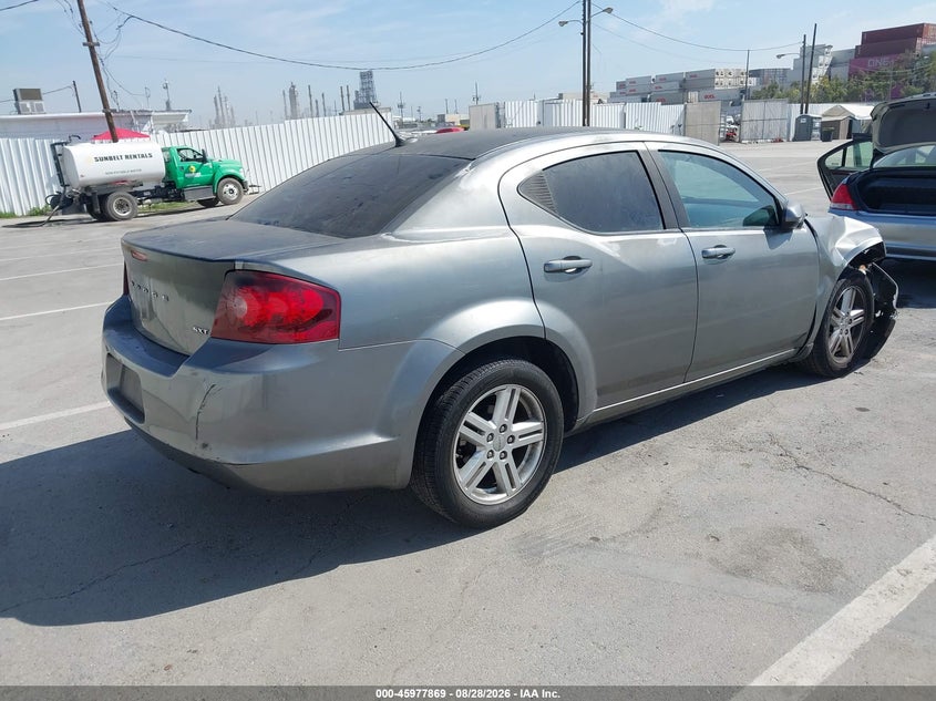 2012 DODGE AVENGER auction photo 4
