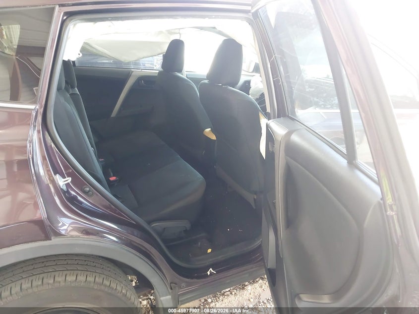 TOYOTA RAV4 - zdjęcie 8