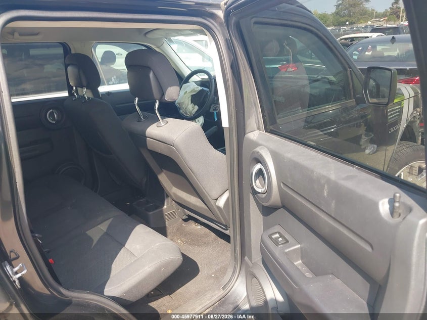 DODGE NITRO 2011 VIN 1D4PU4GK6BW576695