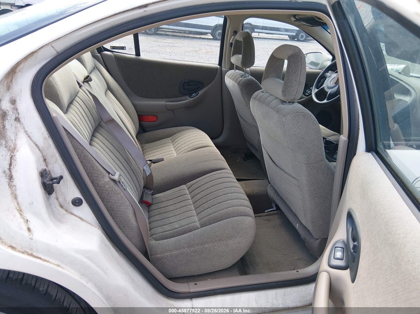 2002 PONTIAC GRAND PRIX auction photo 8