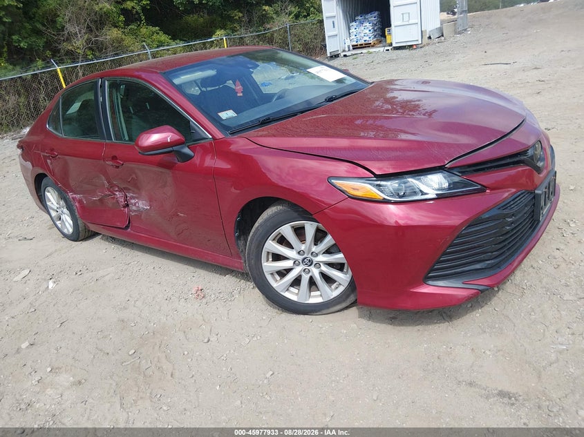 TOYOTA CAMRY - zdjęcie 1