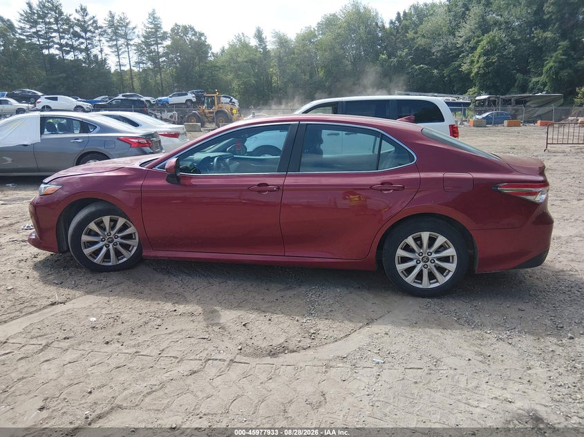 TOYOTA CAMRY - zdjęcie 14