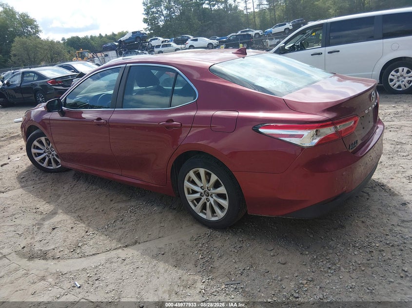 TOYOTA CAMRY - zdjęcie 3