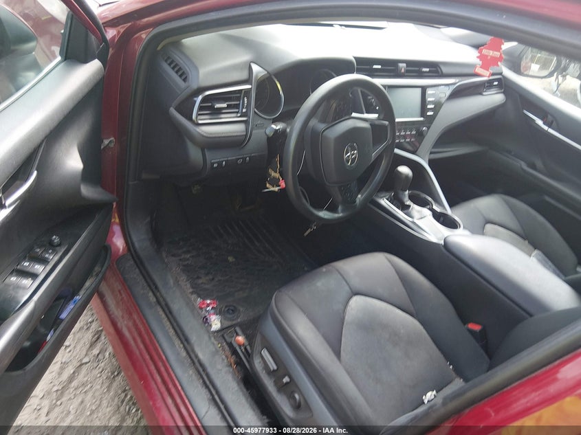 TOYOTA CAMRY - zdjęcie 5