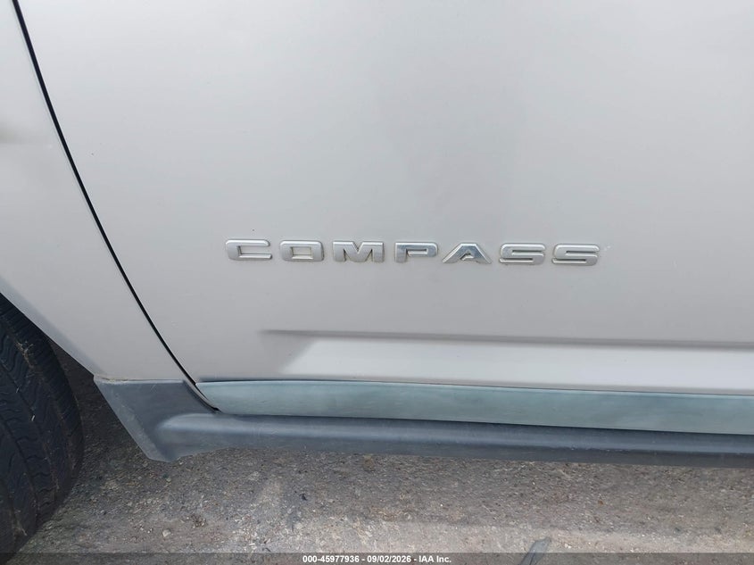 2011 JEEP COMPASS auction photo 6