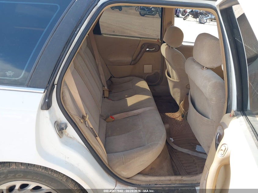 2000 SATURN LW2 auction photo 8