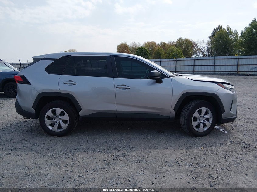 TOYOTA RAV4 - zdjęcie 13