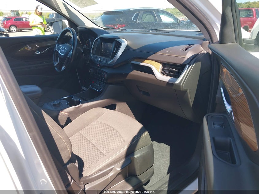 2020 GMC TERRAIN auction photo 5