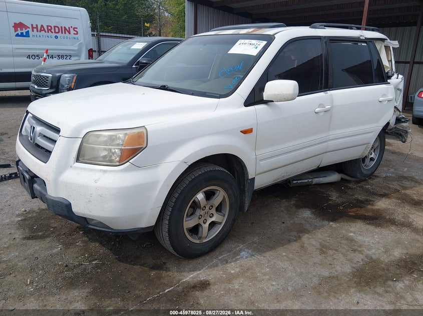 2008 Honda Pilot, Rear, IAAI, VIN 5FNYF28538B010760 — photo 2