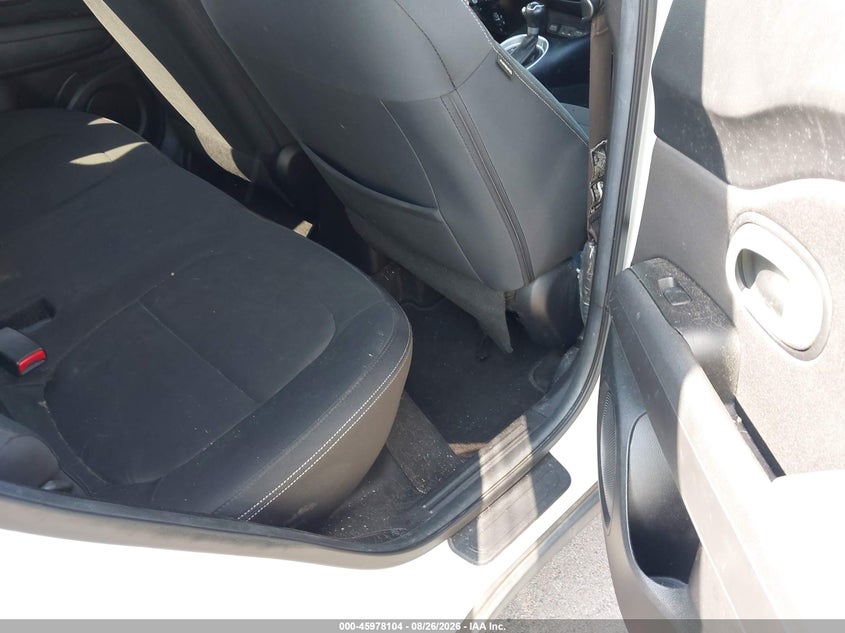 KIA SOUL 2014 VIN KNDJN2A23E7716746