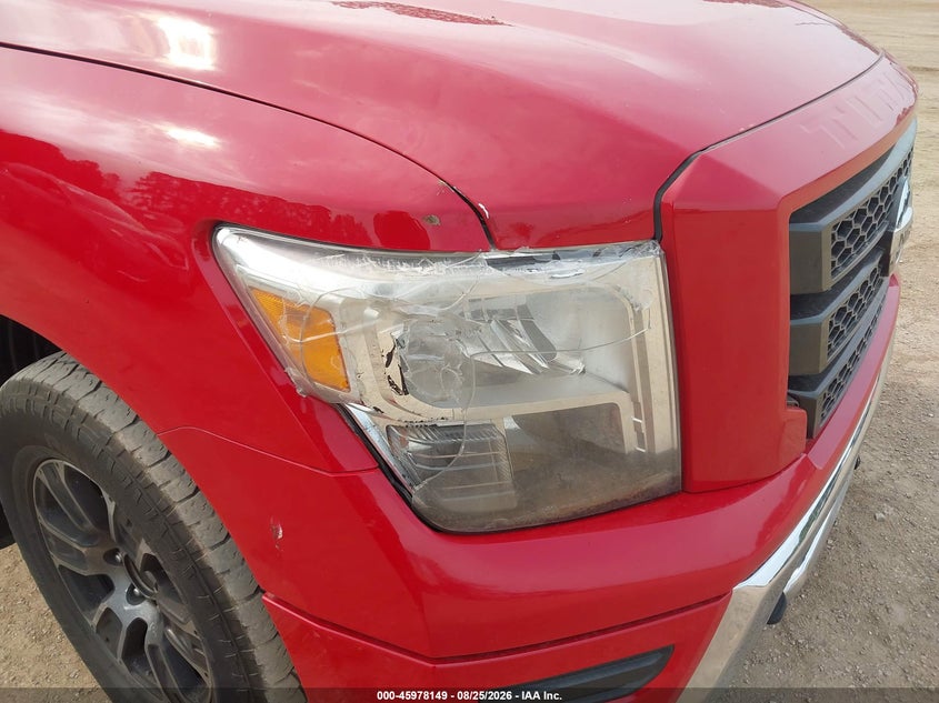 2020 NISSAN TITAN auction photo 6