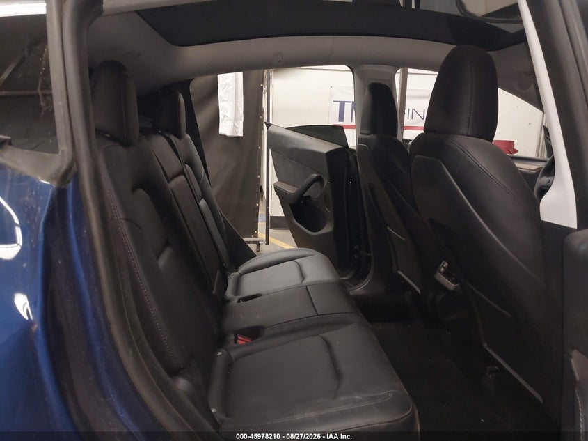 2023 TESLA MODEL Y auction photo 8