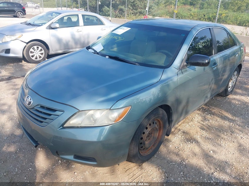 2009 Toyota Camry Le, Normal Wear & Tear, IAAI, VIN 4T4BE46K69R054842 — photo 2