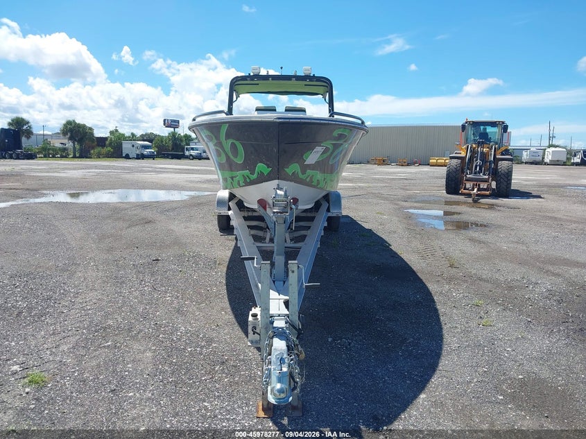 2007 AVANTI 33' auction photo 6
