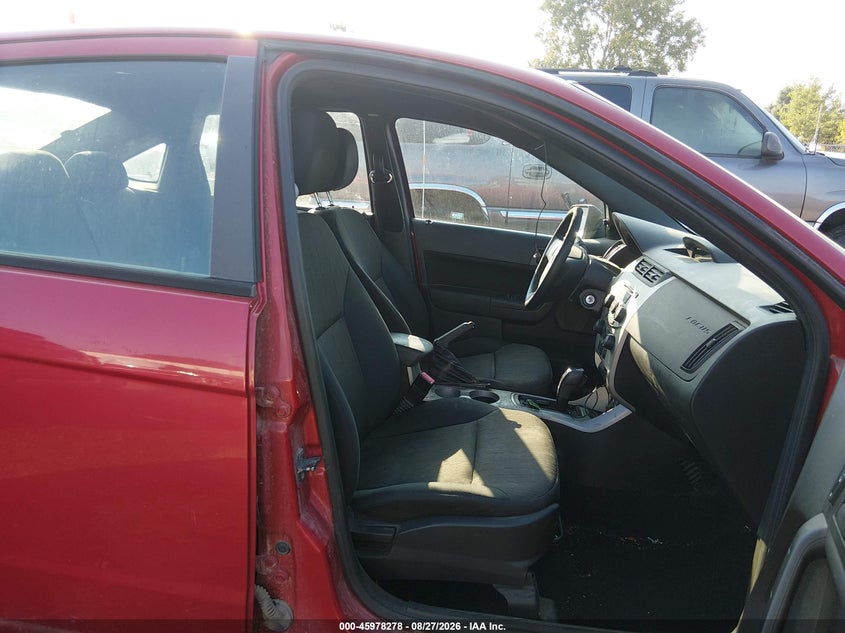 2010 FORD FOCUS auction photo 5