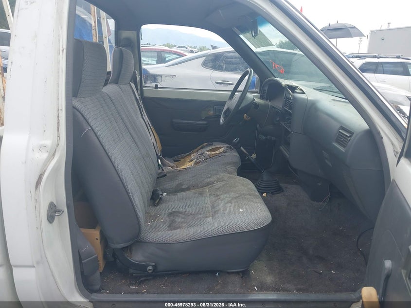 TOYOTA PICKUP 1994 VIN 4TARN81A1RZ194170