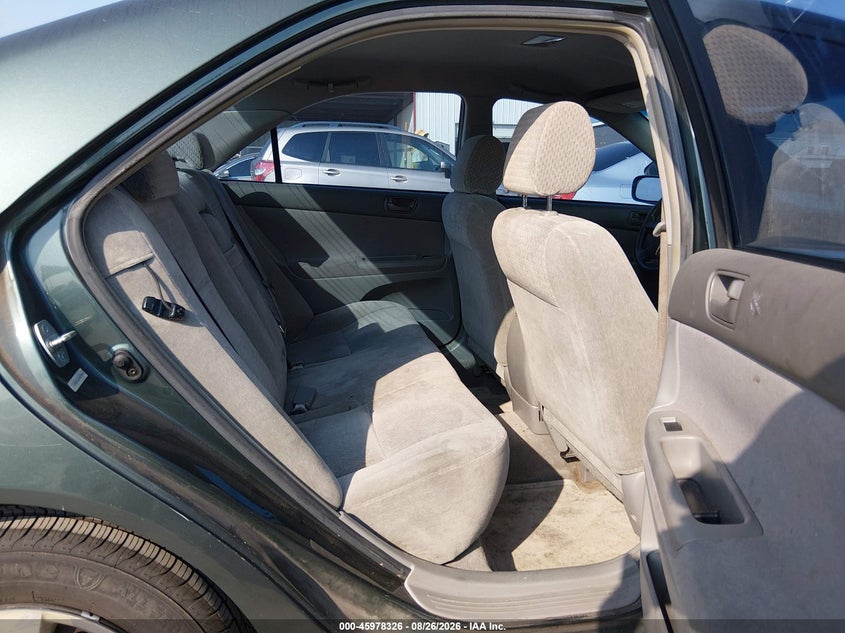 2002 TOYOTA CAMRY auction photo 8