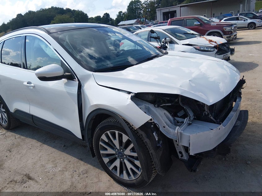 Vin: 1fmcu9j99lua28097, lot: 46477620, ford escape titanium 2020 img_1