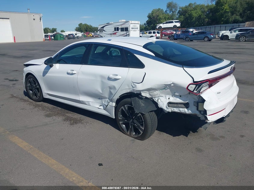 2021 KIA K5 auction photo 3