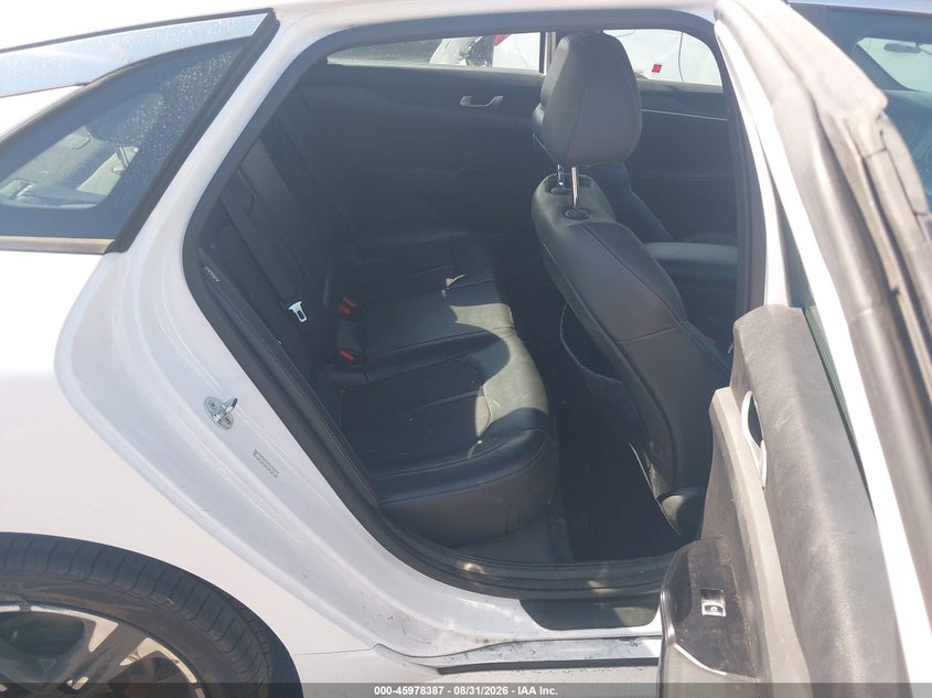 2021 KIA K5 auction photo 8