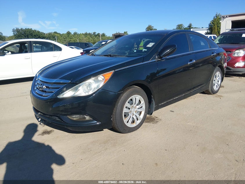 2011 HYUNDAI SONATA auction photo 2