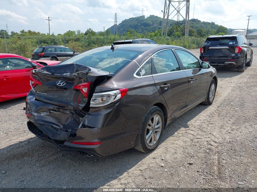 2015 HYUNDAI SONATA auction photo 4