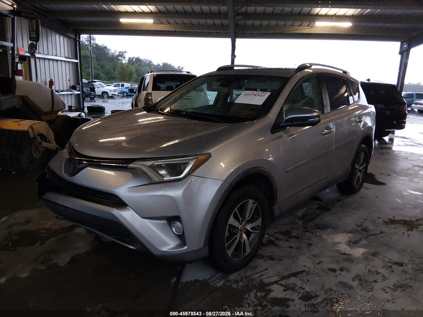2017 Toyota Rav4 Xle, Front End, IAAI, VIN 2T3WFREV7HW318075 — photo 2