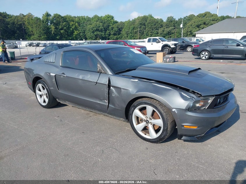 2010 FORD MUSTANG auction photo 1
