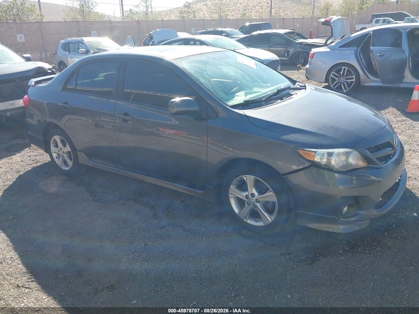 Vin: 2t1bu4ee5bc569668, lot: 46477947, toyota corolla s 2011 img_1