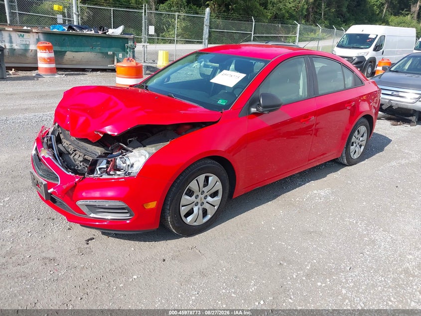 2015 CHEVROLET CRUZE auction photo 2