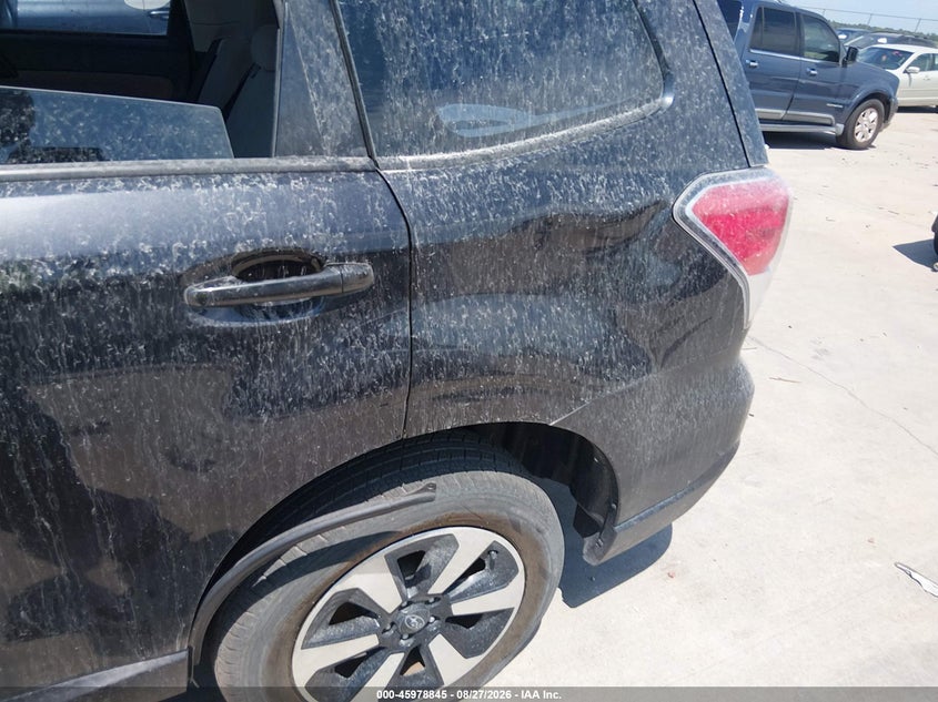 2018 SUBARU FORESTER auction photo 6