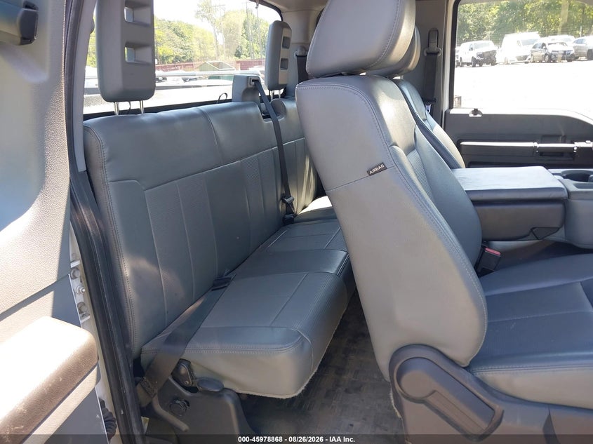 2016 FORD F-250 auction photo 8