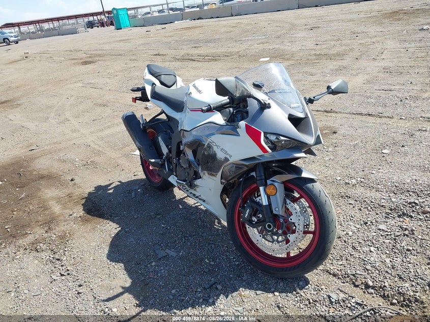 2025 Kawasaki Zx636