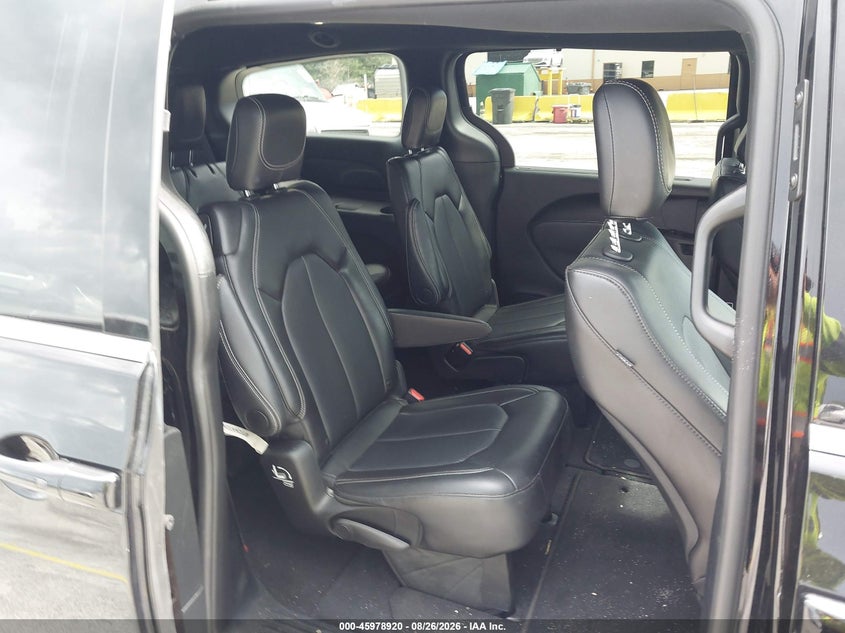 Фото 8 - CHRYSLER PACIFICA