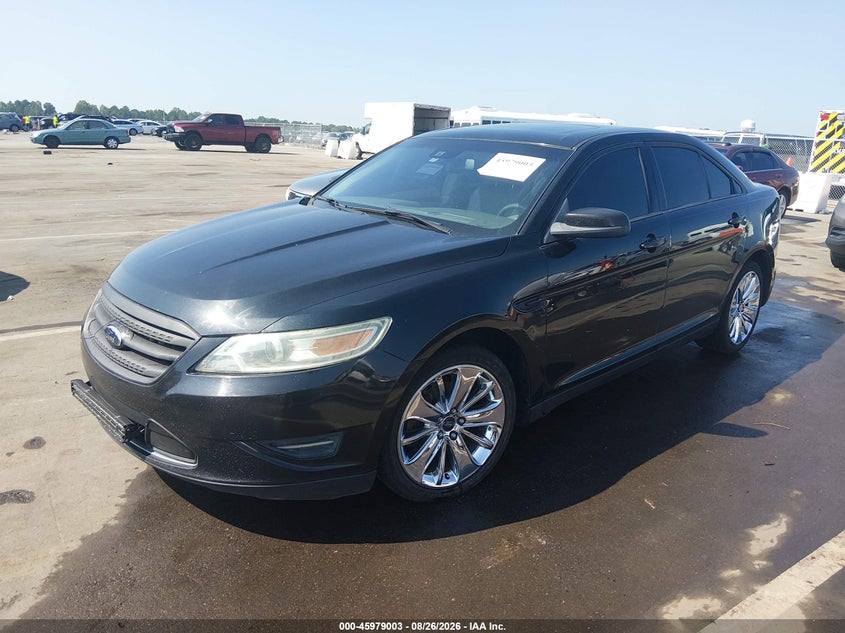 2010 FORD TAURUS auction photo 2