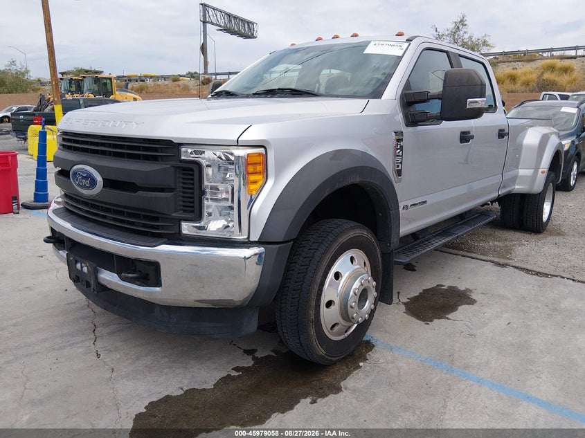 2017 FORD F-450 auction photo 2