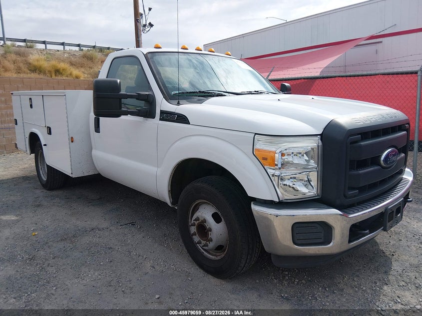 2016 FORD F-350 CHASSIS auction photo 1