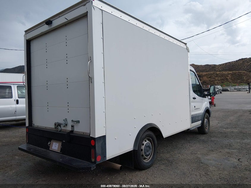 2017 FORD TRANSIT-250 CUTAWAY auction photo 4