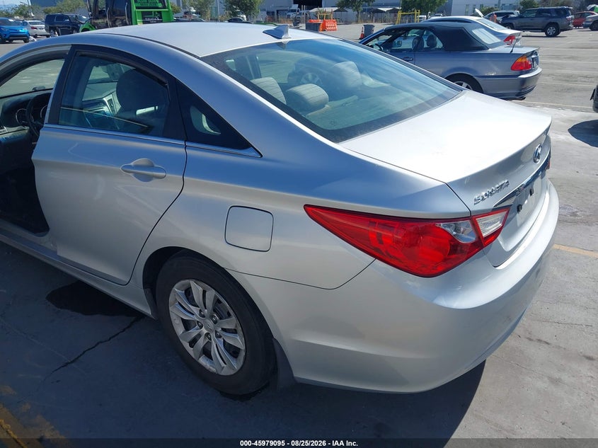 2012 HYUNDAI SONATA SEDAN 2.4L I-4 DI, DOHC, VVT, REGULAR , 190HP