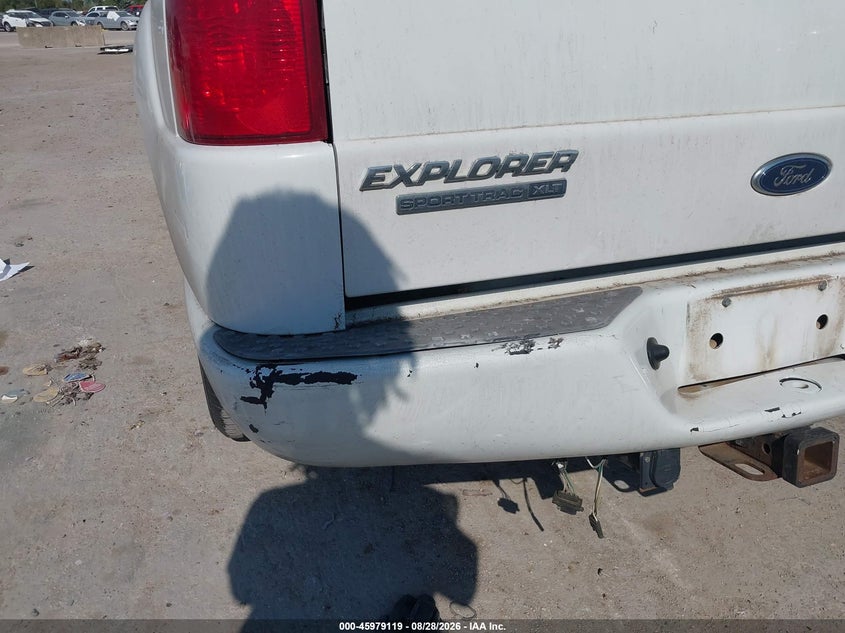 2005 FORD EXPLORER SPORT TRAC auction photo 6
