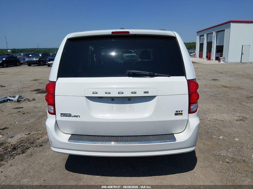 Фото 17 - DODGE GRAND CARAVAN