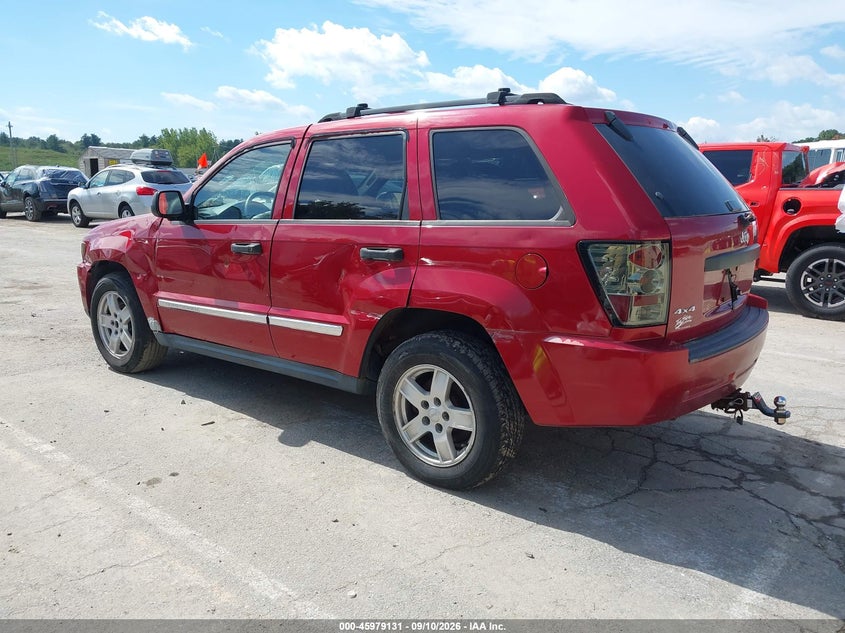 2005 JEEP GRAND CHEROKEE auction photo 3
