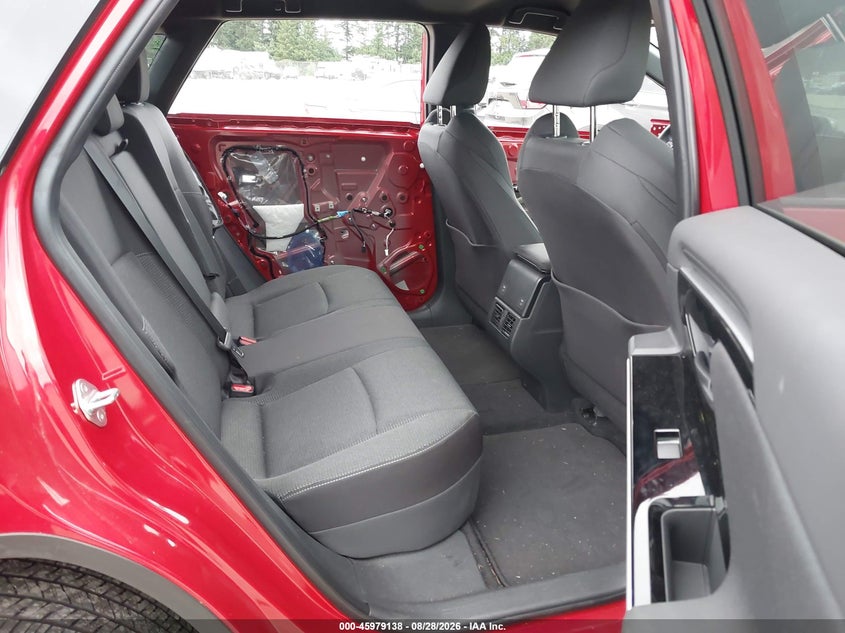 2025 SUBARU SOLTERRA auction photo 8
