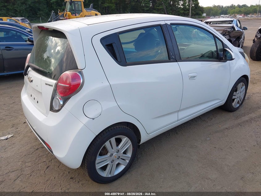 2014 CHEVROLET SPARK auction photo 4