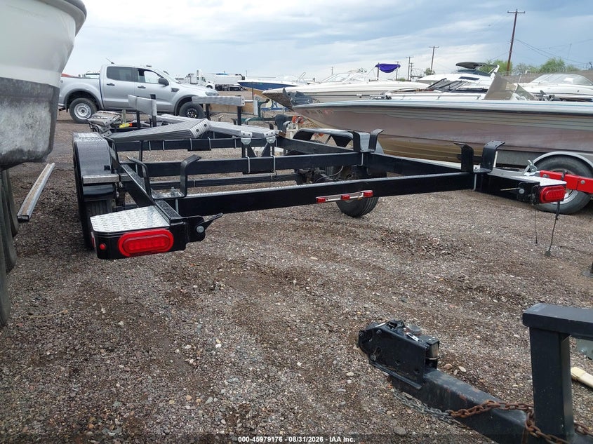 2018 OTHER OTHER auction photo 3