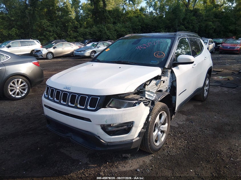 2019 Jeep Compass, Левый перёд, IAAI, VIN 3C4NJDBB1KT682871 — фото 2