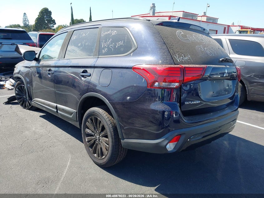 2020 MITSUBISHI OUTLANDER auction photo 3