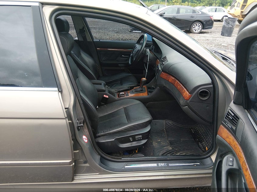 2002 BMW 530IA auction photo 5